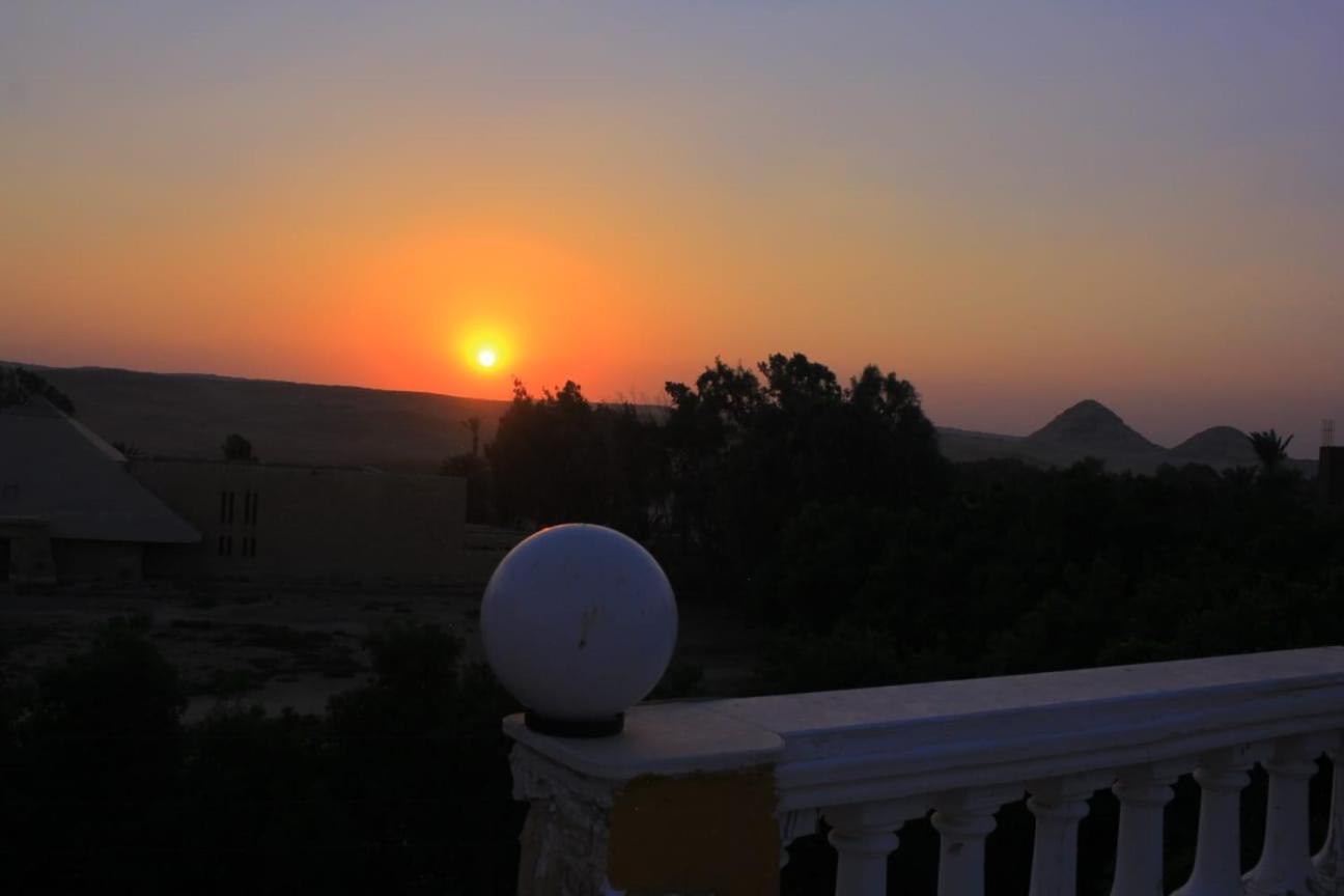 Sakkara Pensión 3*